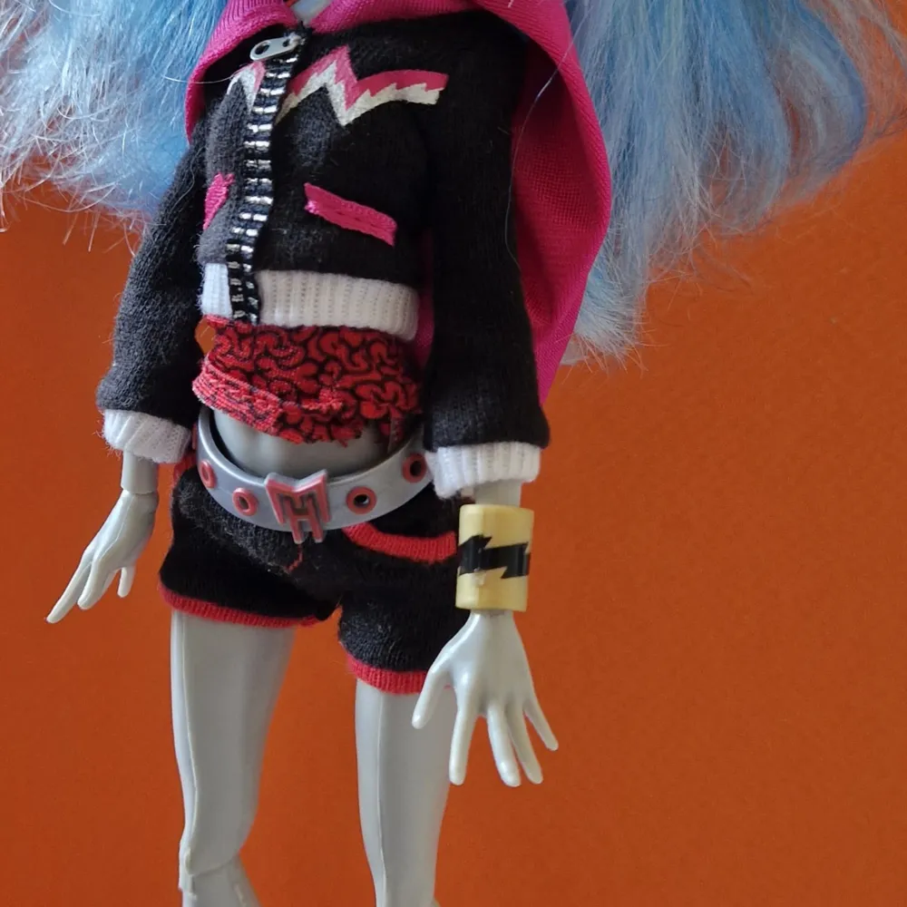 Fearsquad,Ghoulia Yelps . Övrigt.