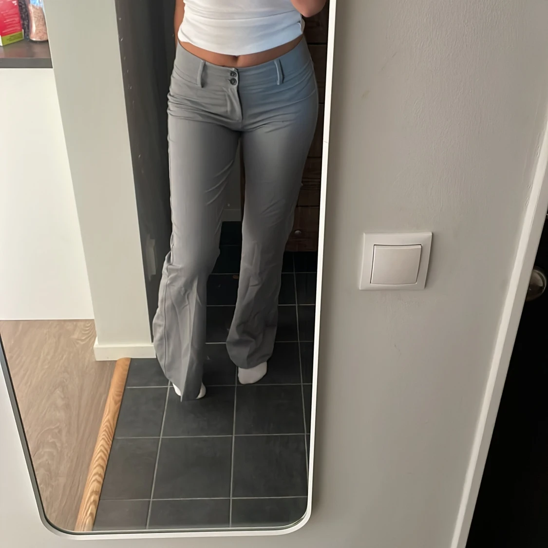 Bershka low waist kostymbyxor