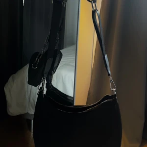 Svart väska! - En väska som inte har kommit till användning!