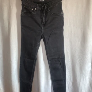 Jeans  - . 