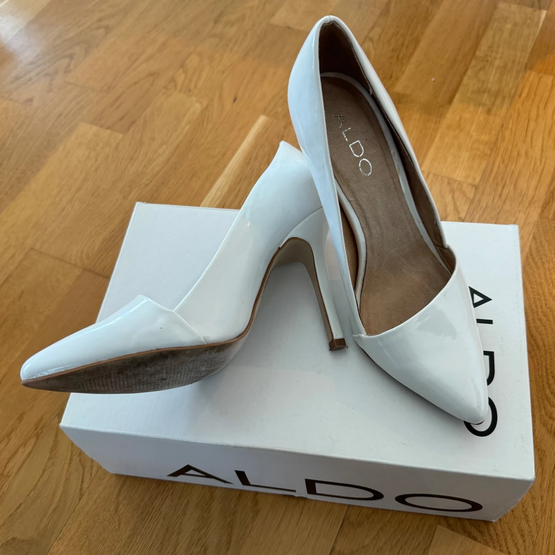 Vita pumps från Aldo strl 36 - 90