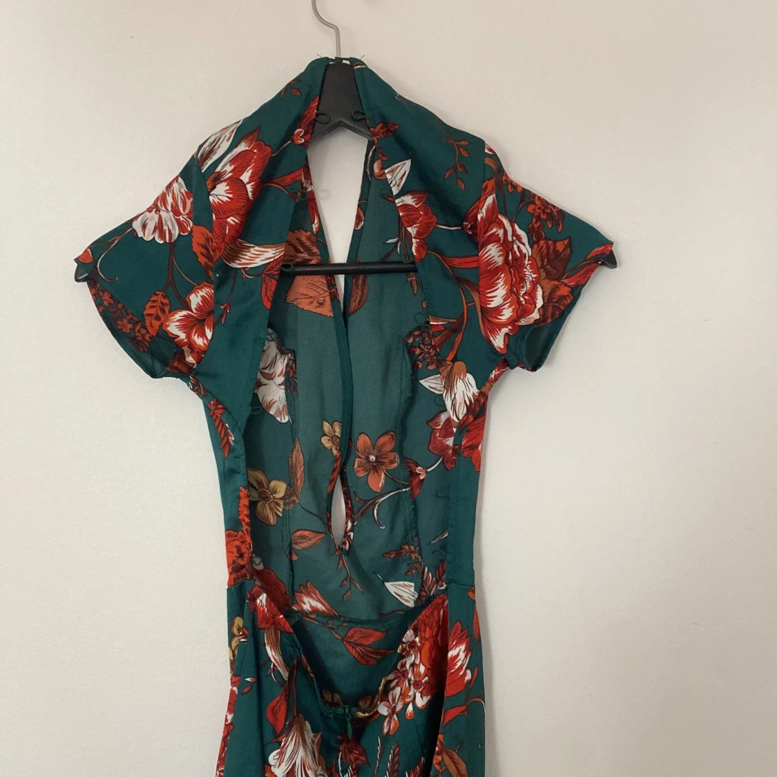 Blommig Klänning - 90