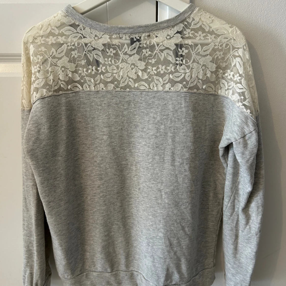 Sweatshirt storlek M - 90