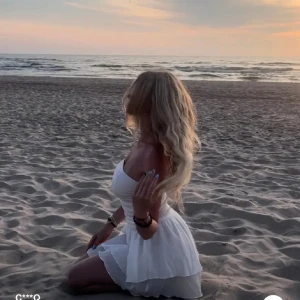 Vit klänning  - Perfekt för sommaren 