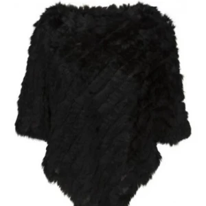 Päls poncho/väst - Äkta päls i jätte fint skick då jag ändrat använt den 2-3 gånger och fler bilder kan skickas❤️
