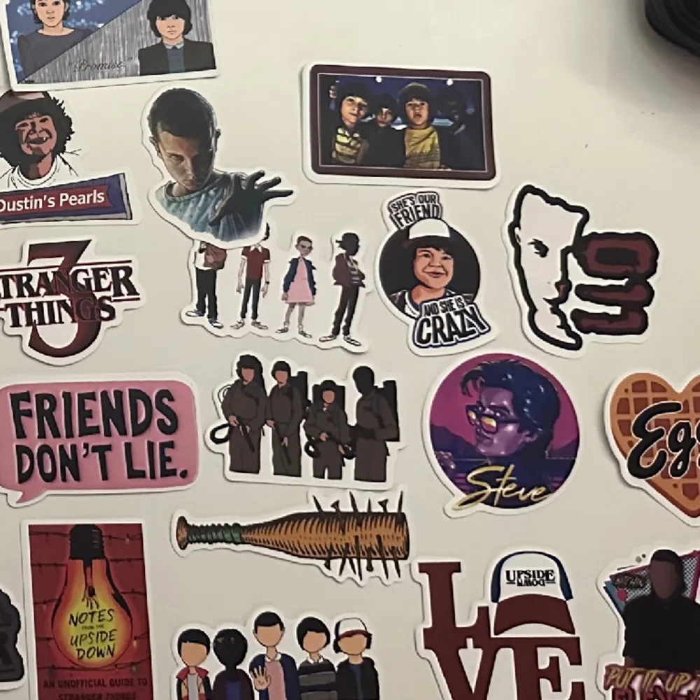 stranger things stickers. Övrigt.