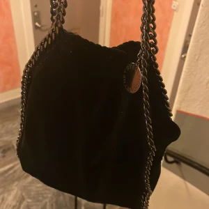 Jätte snygg väska - En as snygg Stella McCartney väska