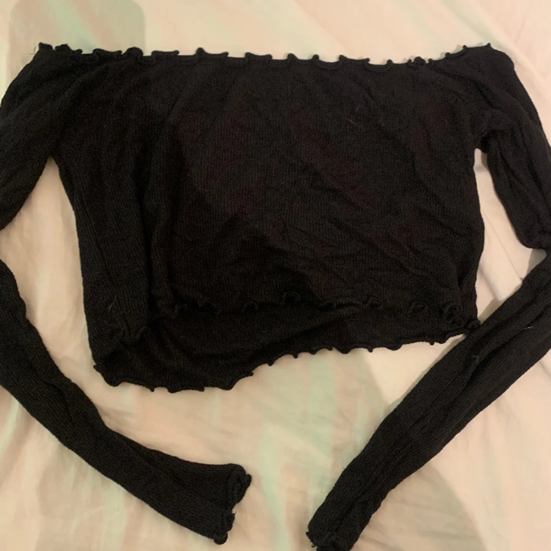 Svart tröja  - 90