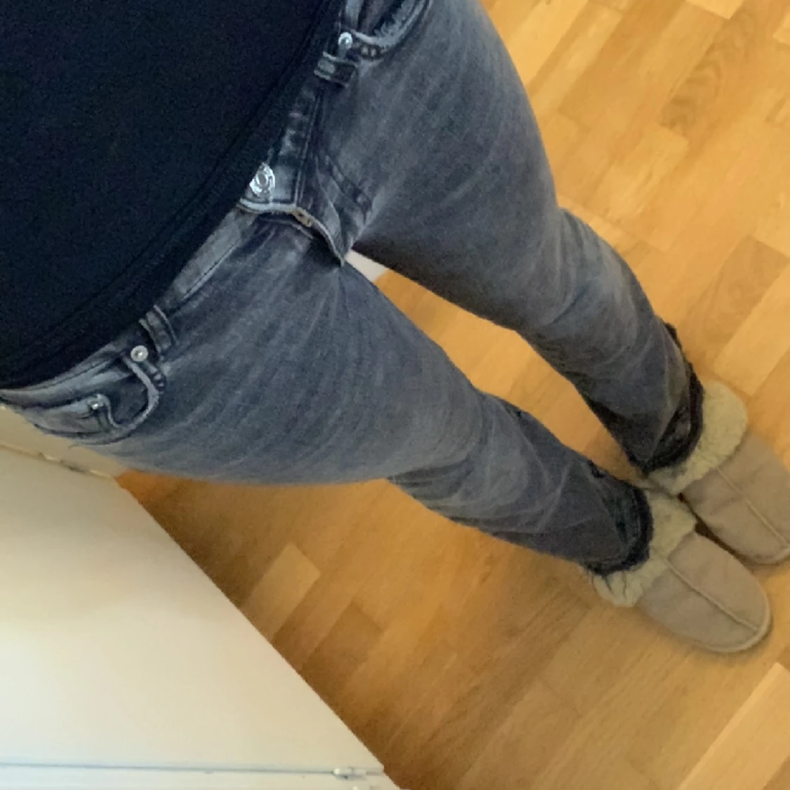 Low Waist Bootcut Jeans - 91