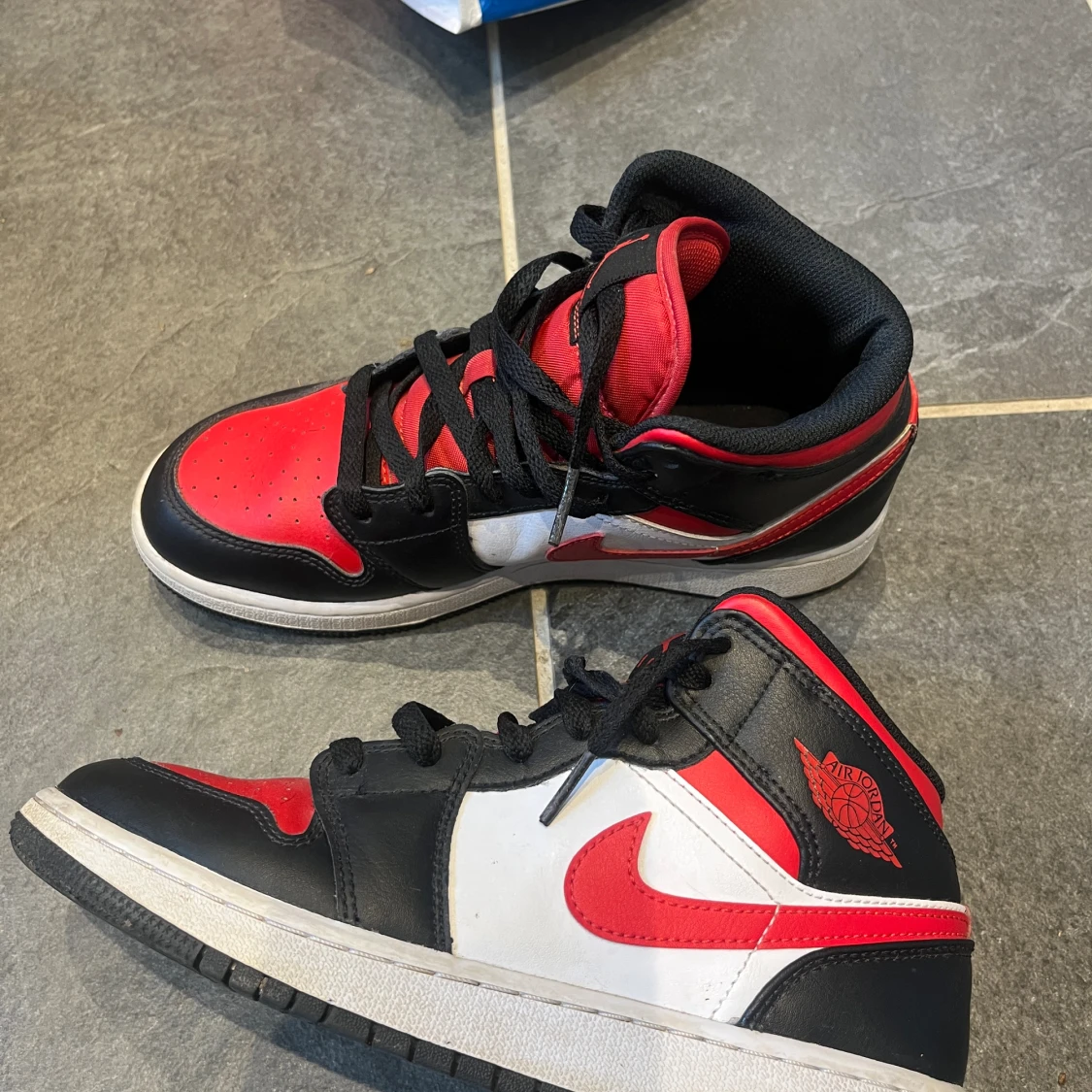 Jordens 1 mid junior  - 92