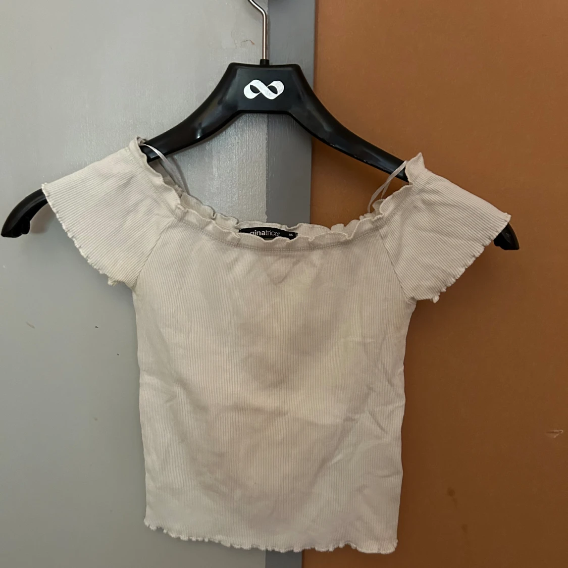 Söt off shoulder croptop