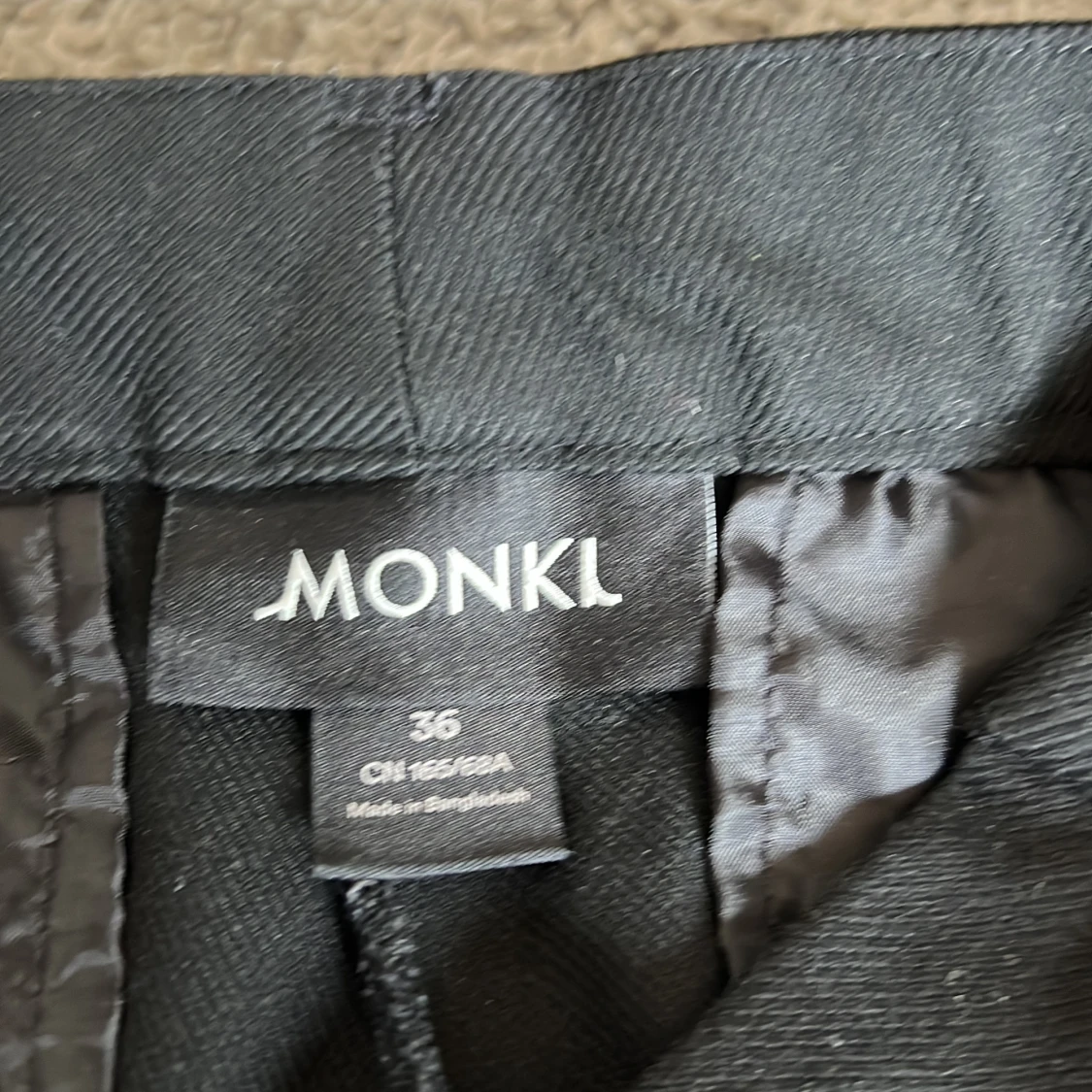 Kostymbyxor 🖤 - 91