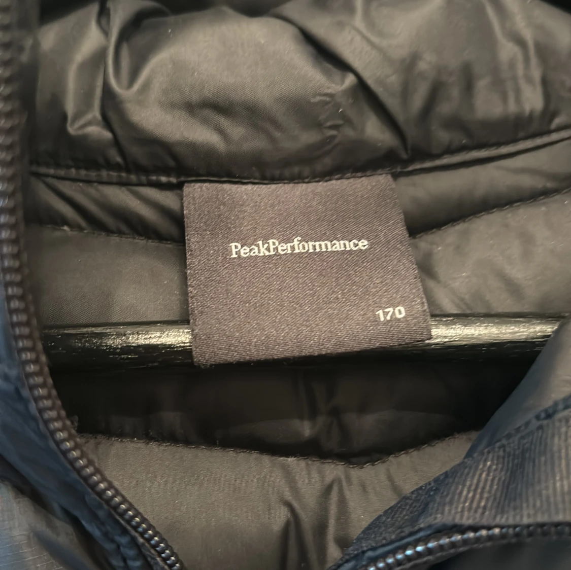 Peakperformance  DOWN LINER HOOD JACKET  (höst jacka)  - 91