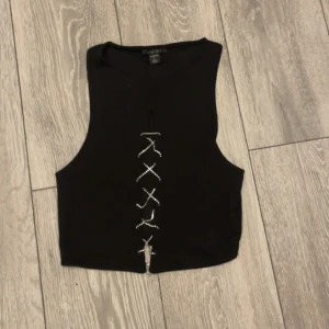 Linne  - En tröja som är fin när man ska ut o göra något