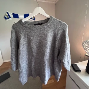Jättefin tröja från Lager 157💕   - Säljer då den är för stor och kommer inte till användning Aldrig använd 