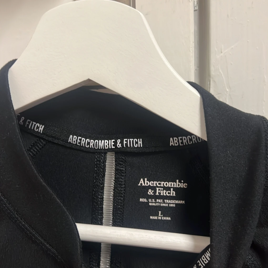 Abercrombie & Fitch tränings- tröja, kofta i storlek L. - 92