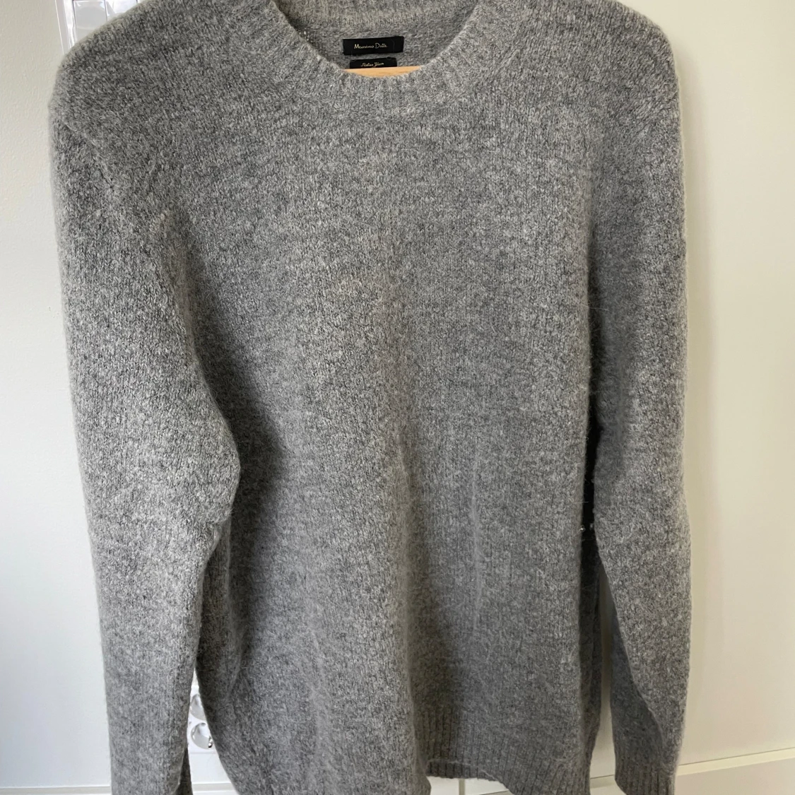 Stickad Massimo Dutti tröja