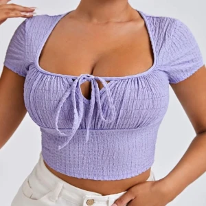 Topp - Supersöt lila topp som är helt ny