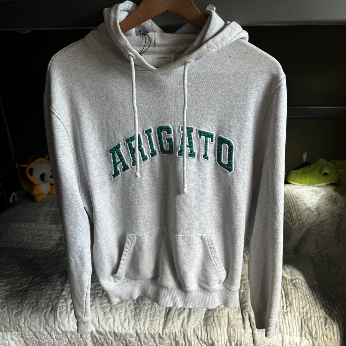 Grå hoodie från Arigato - 91