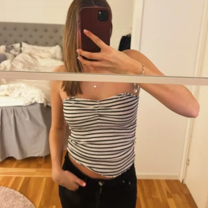 Randig bandeau topp - 99 kr + frakt 🫶🏻