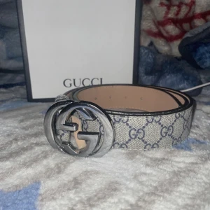 Gucci bälte ÄKTA - 110cm Finns kvitto på papper och på mobil helt ny 