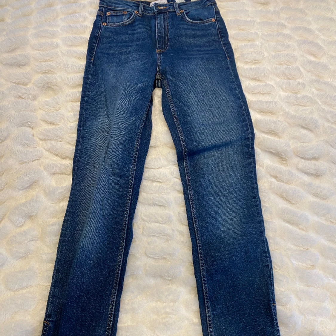 Zara jeans