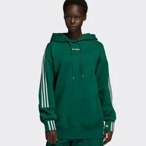 Adidas Ivy Park Mörkgrön Hoodie Unisex - Helt ny med tags på. Oversize Unisex Hoodie från adidas Beyoncé’s Ivy Park, Strl M, lite stor/lång för mig som är 163 cm och har normalt 38 i strl. Passar nog S-XL beroende på passform. 