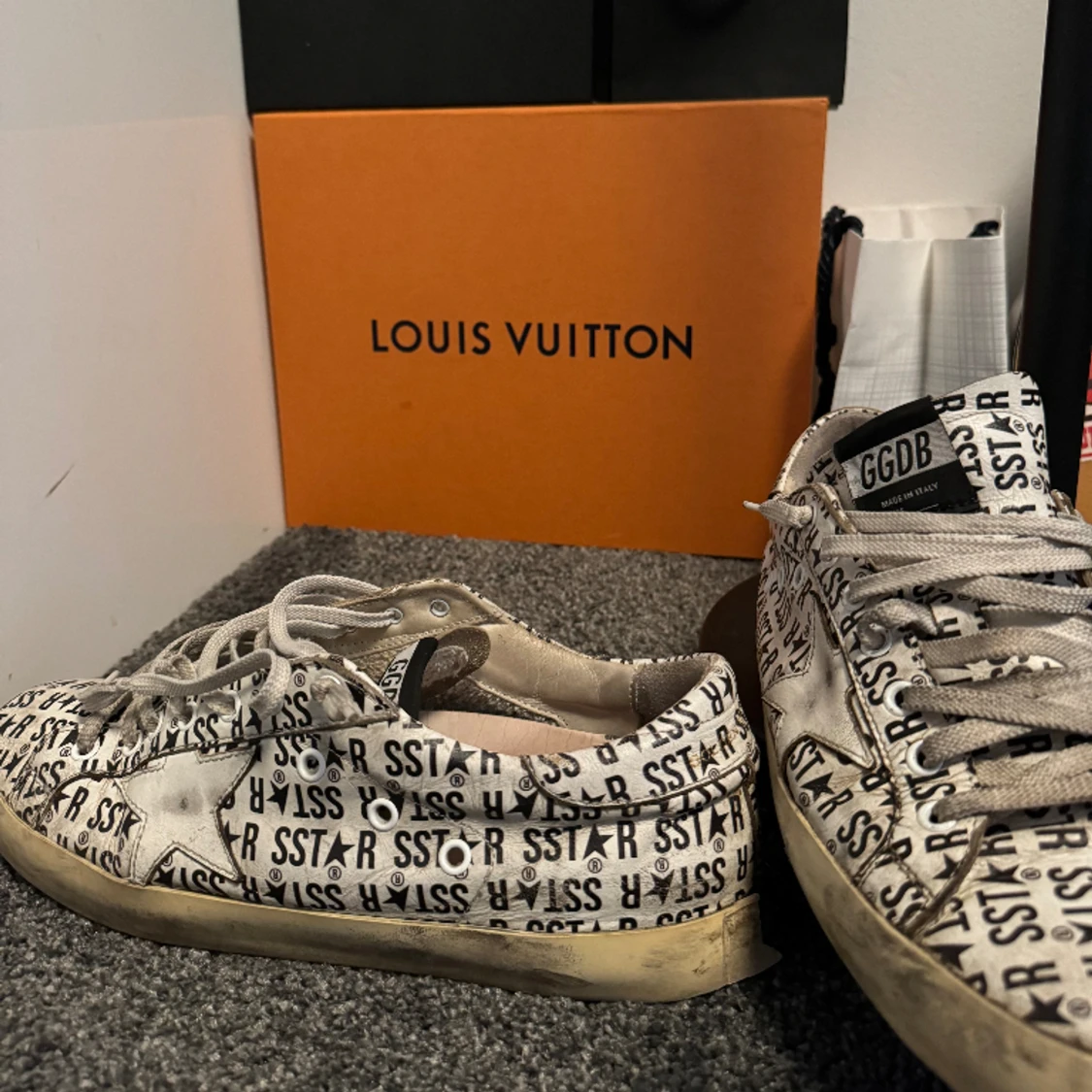 Golden gode sneakers