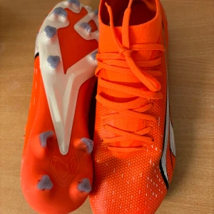 Fotboll skor - Fotboll skor stl.44