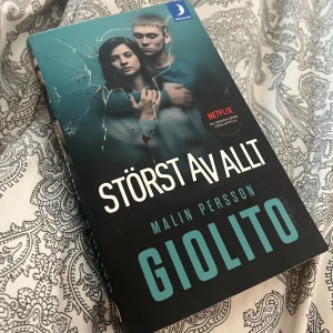 Störst av allt - Pocket bok, bra skick, 50kr + frakt 👌