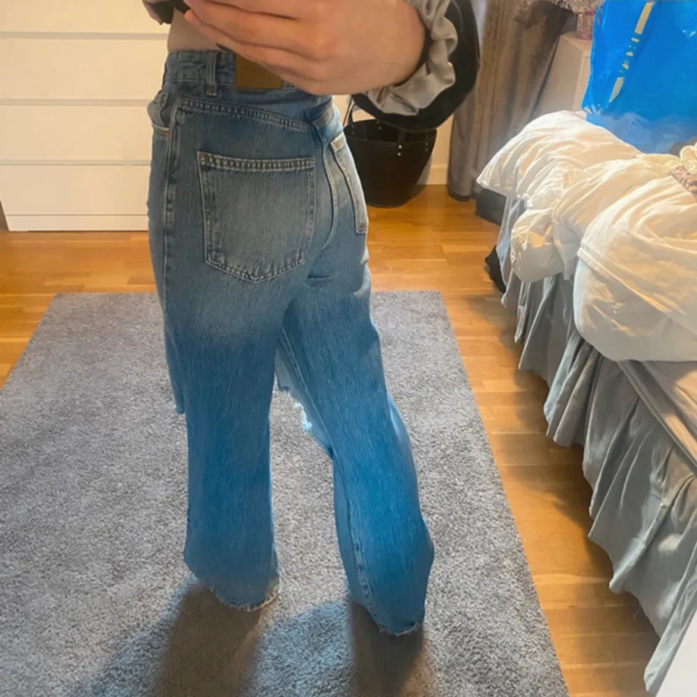 Använda ca 3 gånger. Jeans & Byxor.