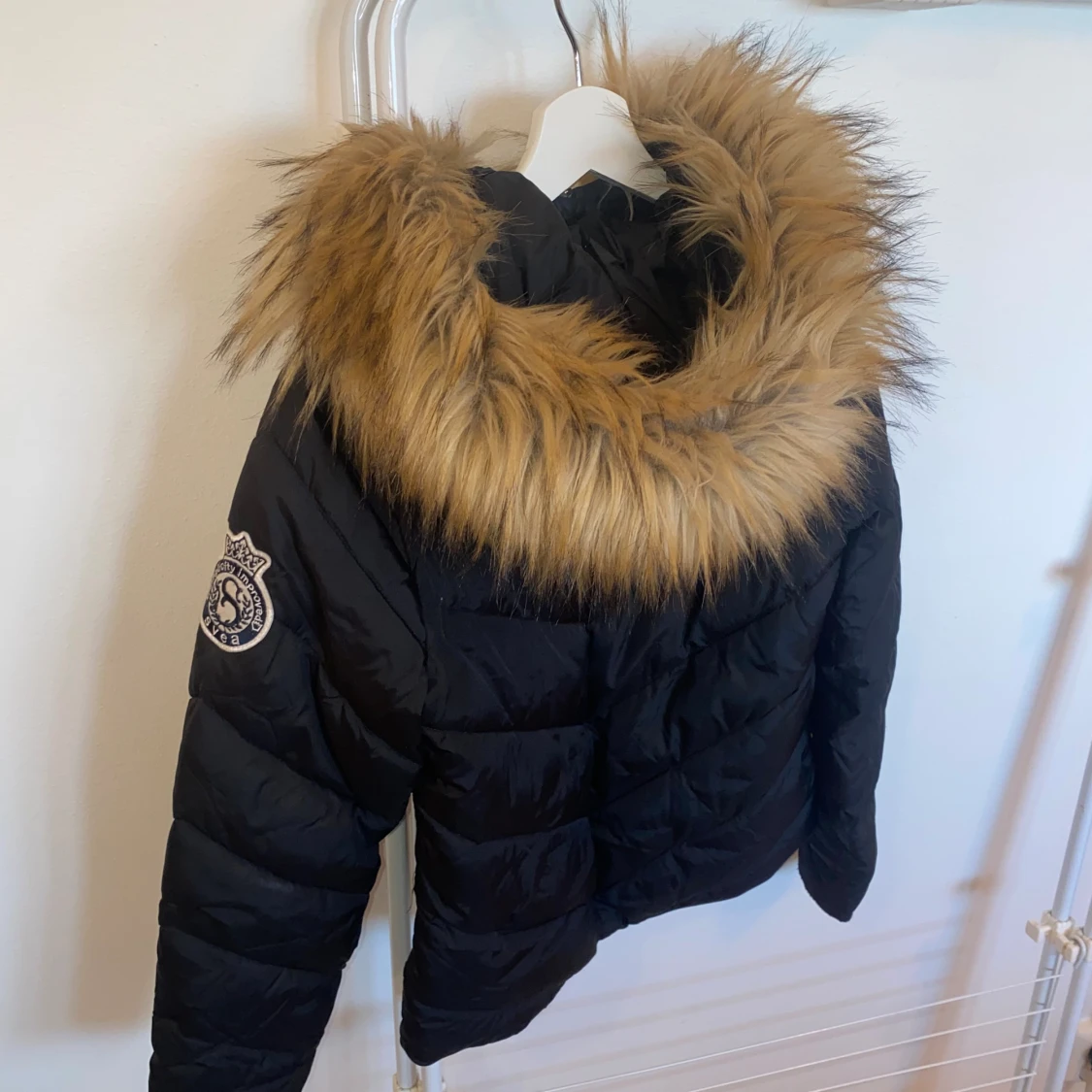 Svart vinterjacka  - 91