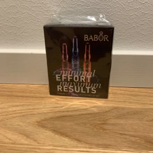 Ampuller-Babor - Helt ny den har bara öppnat sig i plasten uppe på.
