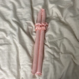 Heatless curler - Den funkar bra och har använts 1 gång.