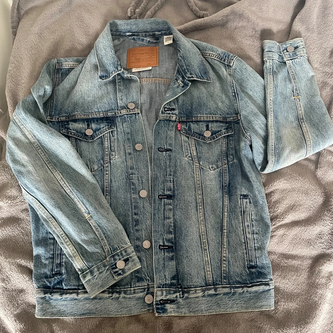 Levis jeansjacka M