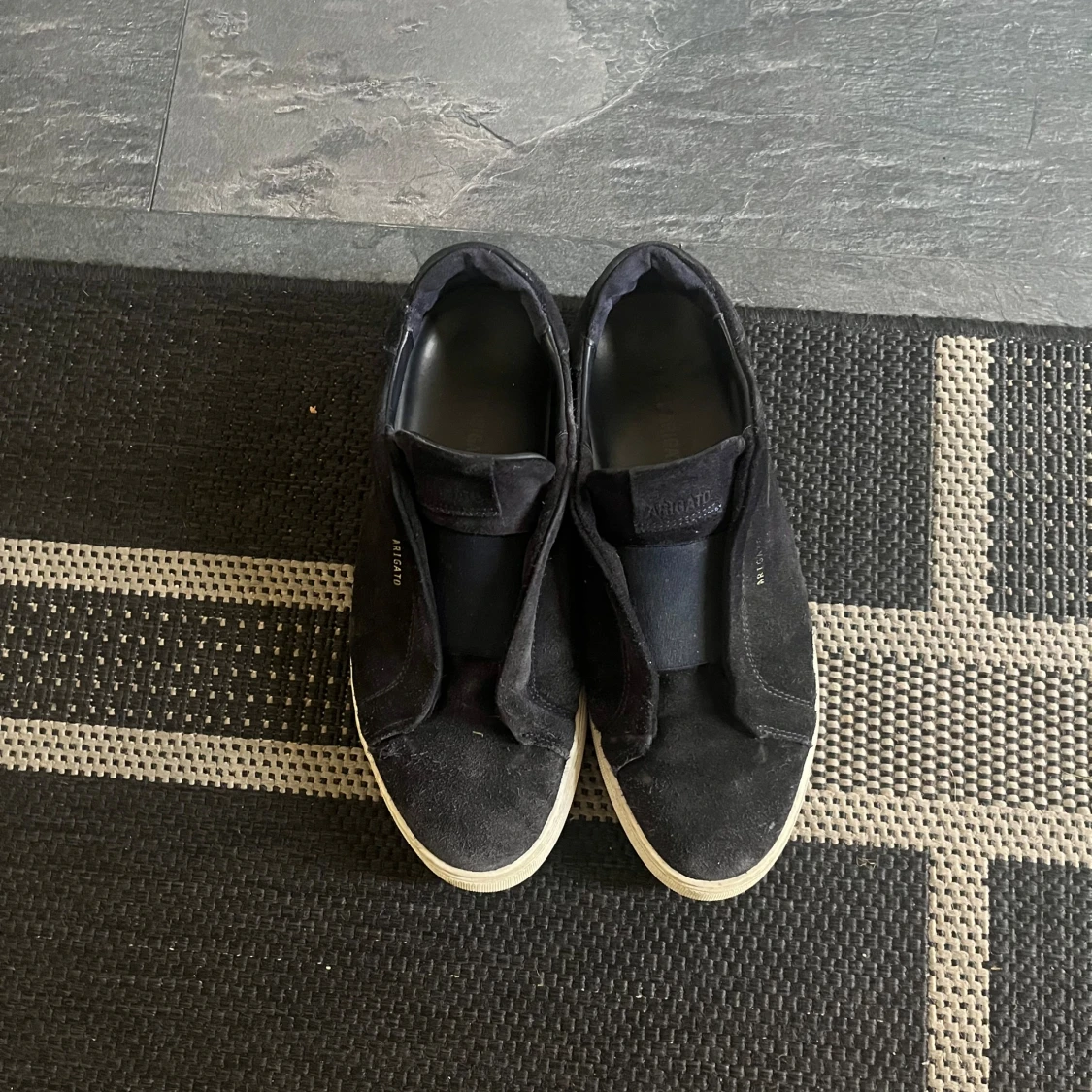 Fina skor men använd inte längre