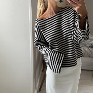 Stickad tröja  - Stickad tröja HM