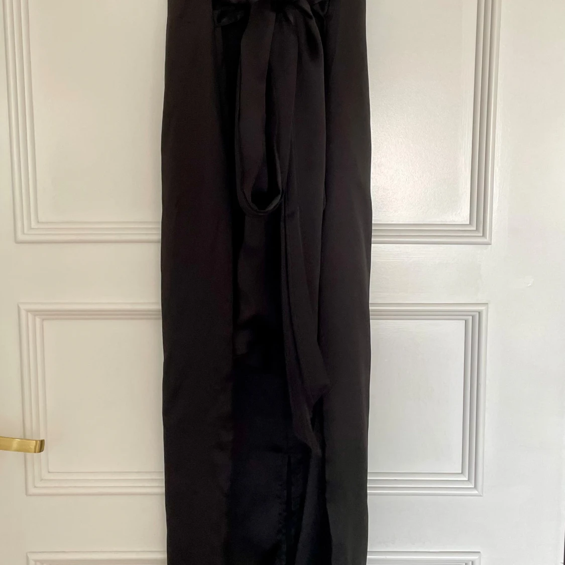 långklänning öppen rygg  - 91