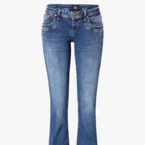Ltb Jeans Valerie - Jeans från ltb, säljer för att dom inte kom till användning och för stora i midjan. Kan självklart diskutera pris, köpte för 1 139kr