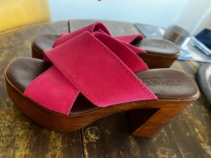 Pink shoes  - Primadonna heels. Very comfortable. Born in Italy. Used once 