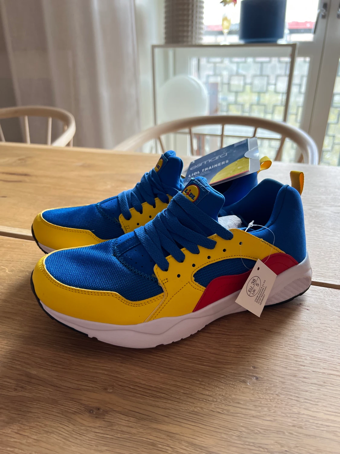 Lidl sneakers limited edition strl 38