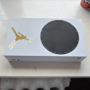 Xbox series s - Har haft mitt xbox i tre månader nästan nytt 