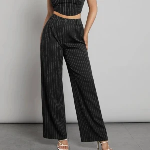 Byxor - Säljer denna byxor, så fina men inte kommit till användning. Storlek XS. 