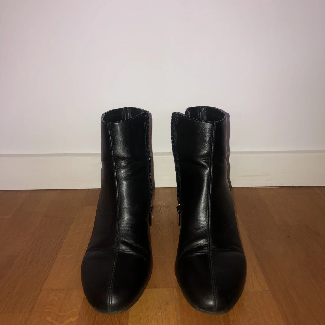 Boots - 90