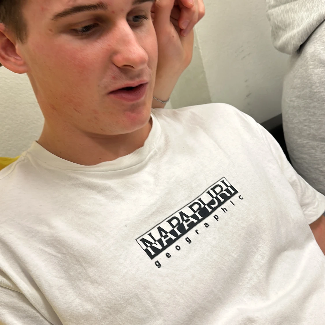 Napajiri geografisk tröja