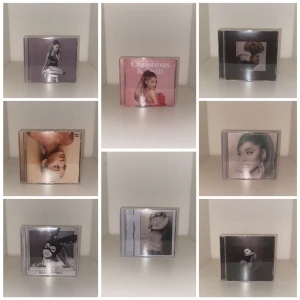 Ariana Grande cd - Säljer alla dessa Ariana Grande cds 