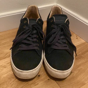 Brockfield mocka skor - Säljer mina knappt använda brockfield skor. Inga defekter 