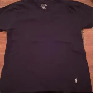Polo Ralph Lauren T-tröja (T-shirt) 9.5/10 skick Använd 1 gång