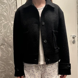 Lager 157 kappa  - Säljer min lager 157 kappa då den inte andvänds. Bara andvänd några få gånger inga märken och i ny skick!!