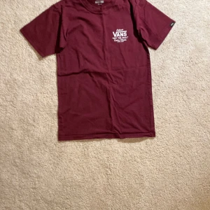 Vans t-shirt - Oversized Vans t-shirt i mycket bra skick